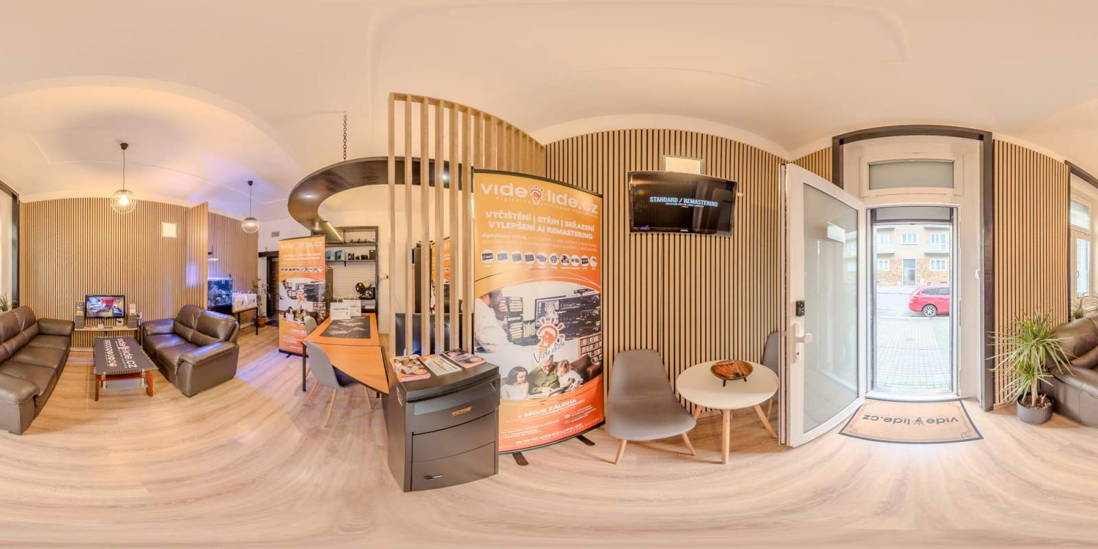 <strong>DIGITALIZACE VHS</strong>